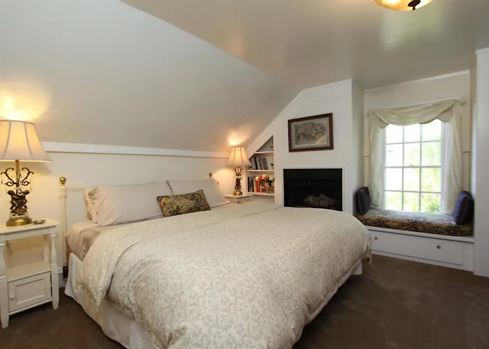 Olallieberry Inn Bed And Breakfast