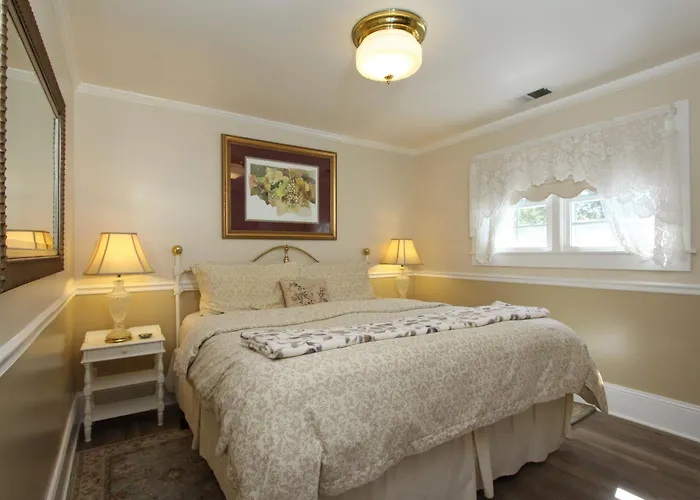 Olallieberry Inn Bed And Breakfast
